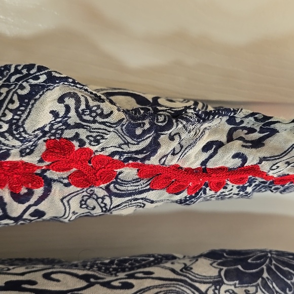 Lucky Brand Navy and Cream Scarf - Picture 8 of 13